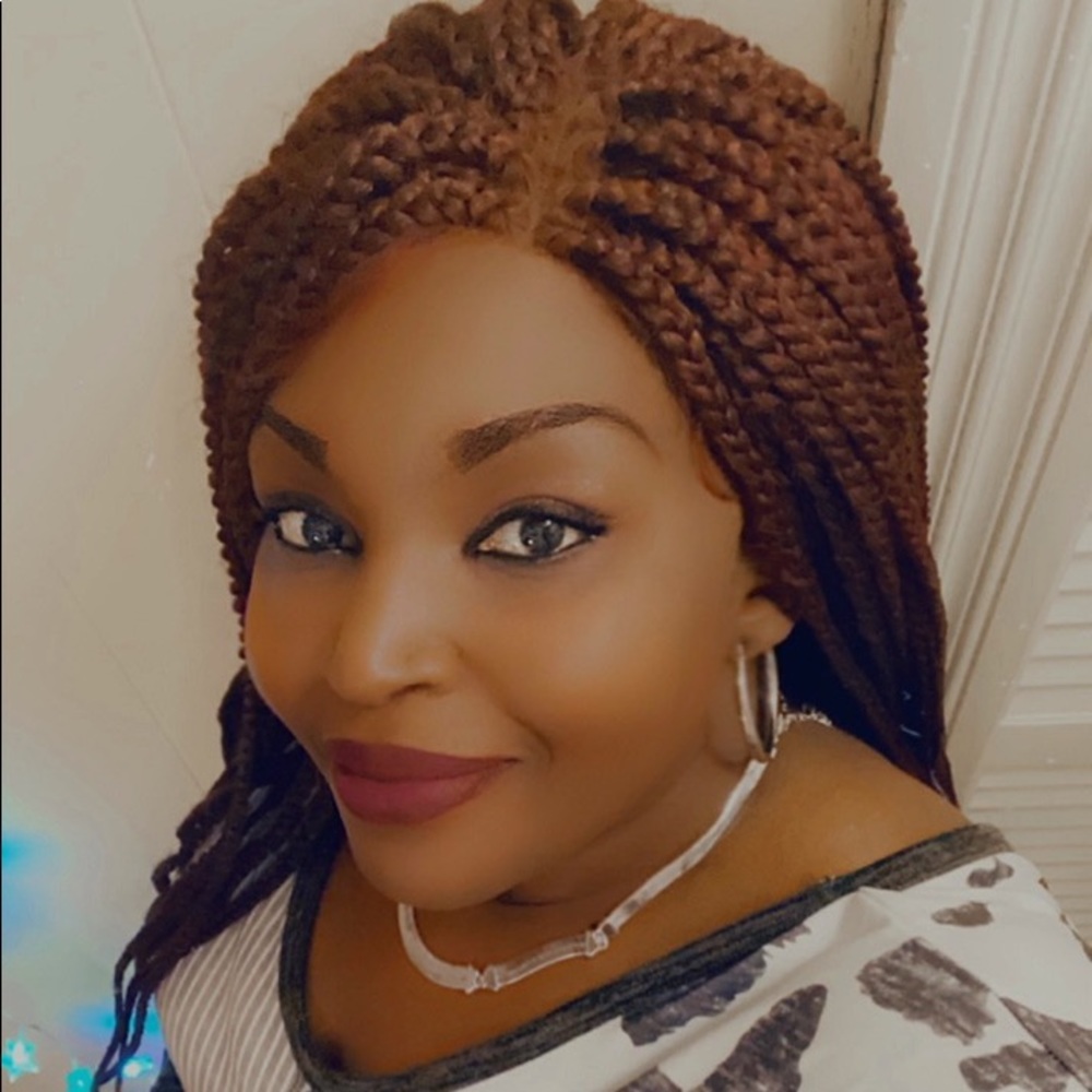 Meet your Posher, Natalika